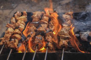 Ini lima bahan yang membuat olahan daging kambing lebih lezat