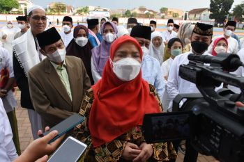 Wali Kota Bandarlampung bersyukur bisa Sholat Idul Adha bersama warga