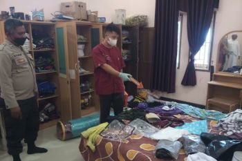 Rumah pedagang di Lotim dibobol maling saat Shalat Ied, uang ratusan juta rupiah raib