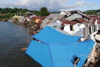 BPBD: Progres hunian sementara korban abrasi pantai Amurang capai 90 persen