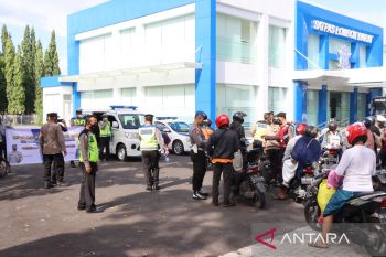 Operasi Patuh Rinjani 2022 Polres Lobar: 101 pengendara roda dua terjaring
