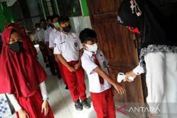 Hari pertama masuk SD di Kendari siswa diikutkan program MPLS