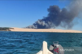 Ribuan turis diungsikan akibat kebakaran hutan 1.700 hektare di Prancis