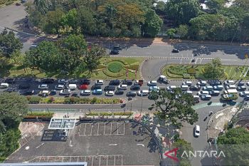 Kemacatan di kawasan Monas saat pelantikan perwira TNI-Polri
