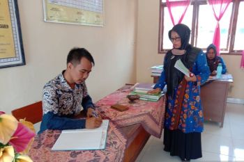 Korwil Pendidikan Bukit Batu periksa kehadiran ke setiap sekolah