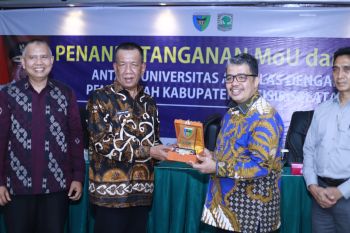 Bupati berharap Unand perbesar kuota mahasiswa Pesisir Selatan