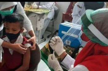 Dinkes Palembang perkuat kekebalan komunal warga dengan vaksinasi penguat