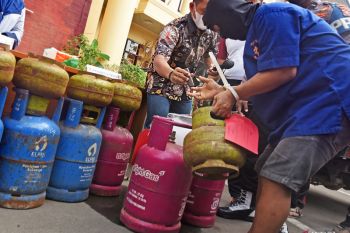 Polisi tangkap pelaku suntik gas bersubsidi