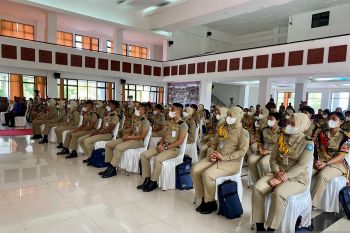 Lulusan terbaik IPDN Kampus Papua disiapkan untuk penempatan di-DOB