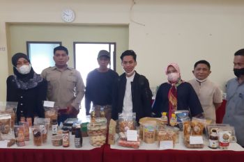 Kelompok Tani Hutan Polewali Mandar ikuti bimtek kesehatan pangan