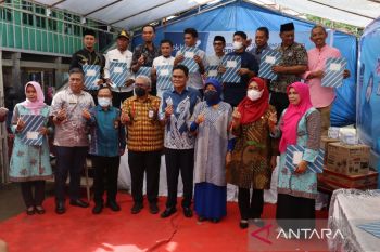 Pemkab Barru Sulsel mencanangkan 12 Kampung KB