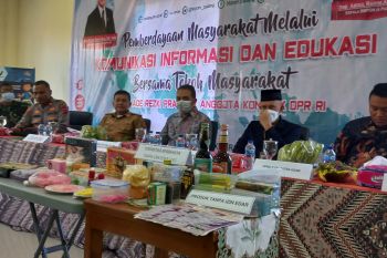 BPOM dan Legislator RI lakukan sosialisasi pemberdayaan masyarakat di Agam