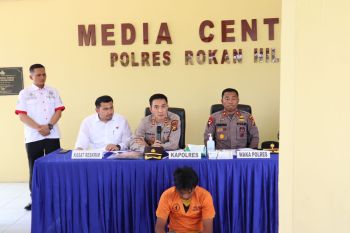 Sakit hati saat ditagih hutang, pria di Rohil nekat membunuh