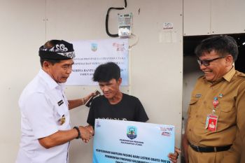 Gubernur Kaltara tinjau langsung bantuan listrik gratis