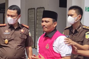 Dugaan korupsi Rp471 Juta, Kades inisial A ditahan penyidik Kejari Inhu