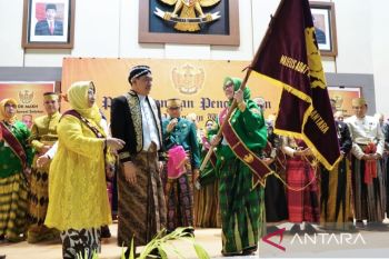 Ketua Umum kukuhkan Ina Kartika Sari sebagai Ketua DPW MAKN Sulsel