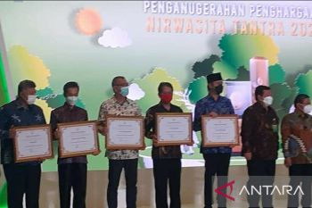 Padang Panjang terima penghargaan Nirwasita Tantra 2021