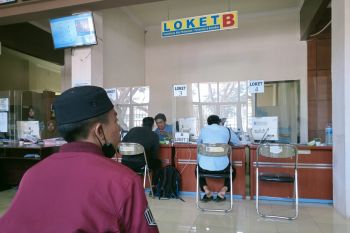 Dukcapil menyasar 4.000 pelajar Mataram untuk perekaman KTP elektronik