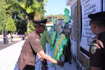 Kajati Sulut pimpin ziarah di TMP Kairagi peringati HBA ke-62