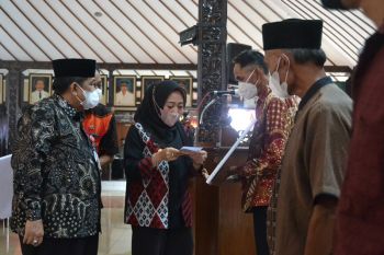 100 warga Purbalingga terima program BSPS