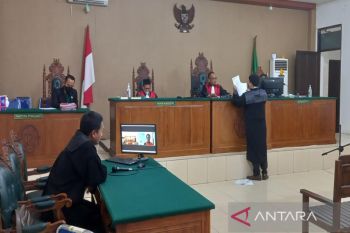 Tiga pejabat di Kapuas disebut ikut menikmati korupsi dana desa di Tengirang