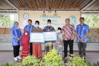 Koperasi karyawan PT TWC mengembangkan usaha "Food and Beverage"