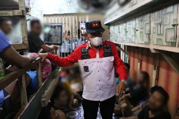 Kakanwil semangati warga binaan dan petugas Lapas Bagansiapiapi