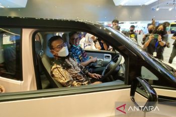 Moeldoko: Masyarakat ragu miliki kendaraan listrik lantaran kurangnya edukasi