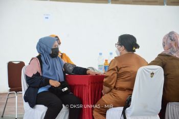 Dinkes Makassar beri layanan vaksinasi COVID-19 kepada suporter PSM
