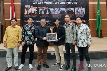 Ari Dwipayana imbau para pemuda Indonesia untuk bekali diri dengan kompetensi masa depan