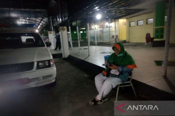Seorang haji asal Magelang meninggal di pesawat