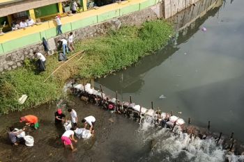 Grand Inna Malioboro gelar Reresik Neng Kali Code dan Lomba Mancing