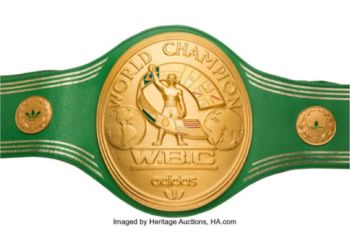 Sabuk juara "Rumble in the Jungle" Muhammad Ali laku Rp92,5 miliar
