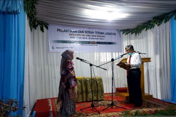 dr Zurrahmi jabat Direktur RSI Ibnu Sina Padang