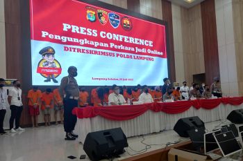 Wakapolda imbau masyarakat lapor jika ada judi online di Lampung