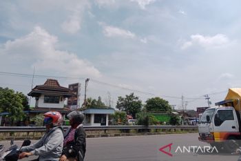Rel layang Jogja -Solo, tahap pertama tuntas awal Agustus