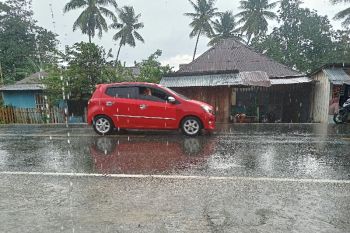 Kawasan pegunungan Sumut berpotensi diguyur hujan lebat