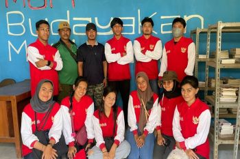 Peserta KKN Kebangsaan bantu tingkatkan minat baca masyarakat di Kapuas