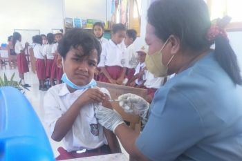 Nagekeo inovasi layanan vaksinasi COVID-19 lewat penyaluran BLT