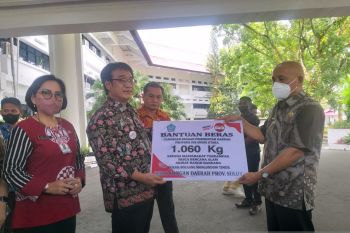 Pemprov Sulawesi Utara salurkan satu ton lebih beras korban banjir Molobog