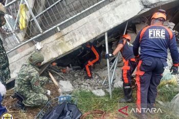 Pemerintah Filipina kirim bantuan via udara ke daerah terputus akibat gempa