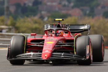 Pembalap Ferrari, Carlos Sainz tercepat di latihan pertama GP Hungaria