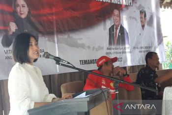 Anggota DPR RI dorong petani Temanggung olah kopi berkualitas ekspor