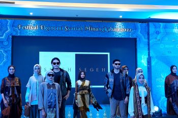 Enam desainer Minang luncurkan brand Segeh