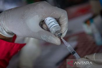 Dosis penguat kedua bagi nakes beri perlindungan optimal