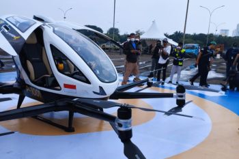 Indonesia uji coba taksi terbang EHang 216