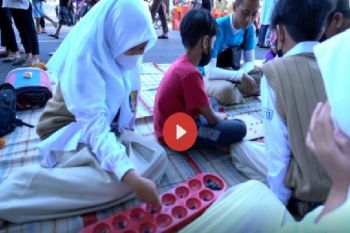 Permainan Tradisional Hingga Dongeng Warnai Hari Anak Nasional (Video)