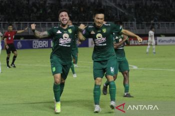 Persebaya menang perdana di Liga 1 usai taklukkan Persita 2-0