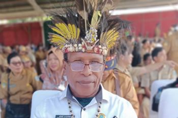 Putra Adat Saereri  diusulkan menjabat sebagai pejabat Gubernur Papua Tengah