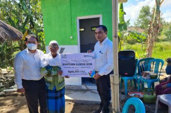 PLN bantu masyarakat Lombok Tengah dari kesulitan air bersih